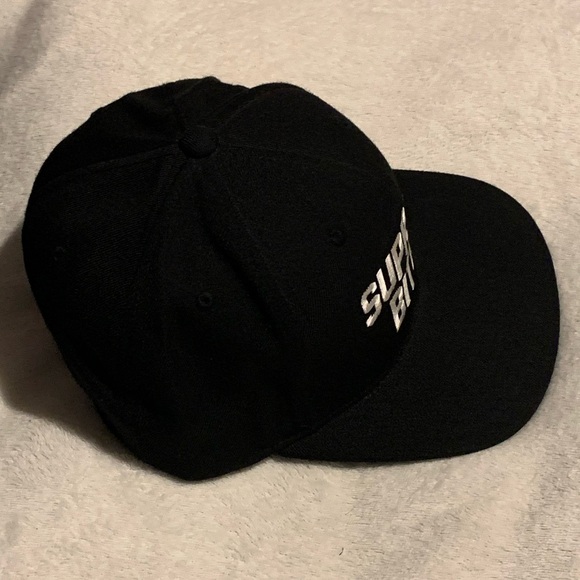 Married to the Mob Supreme B**** Flatbill hat - Picture 4 of 6